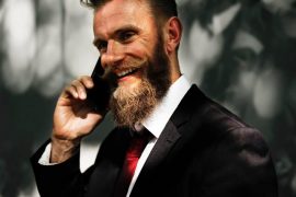 Telefon-Guide: Professionell telefonieren im Job (8 erprobte Tipps)