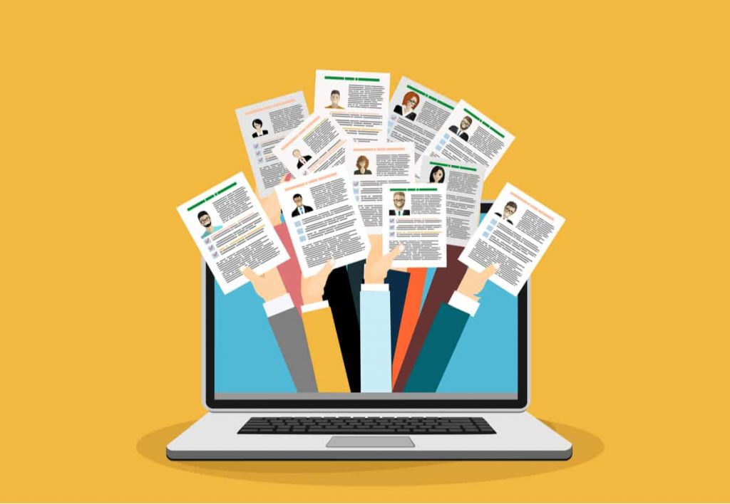 Als E-Recruiting („Electronic Recruiting“) wird die Personalrekrutierung mittels computer- und webbasierter Medien bezeichnet