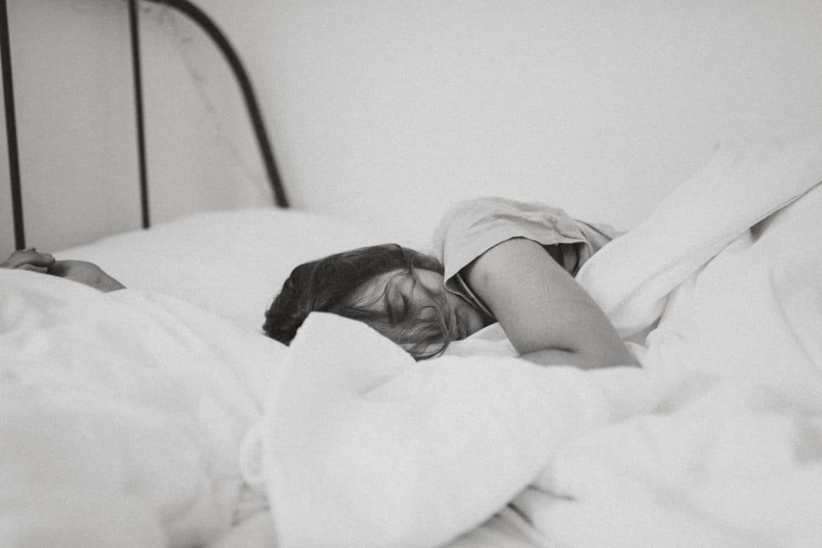 Frauen benötigen durchschnittlich 20 Minuten mehr Schlaf als Männer