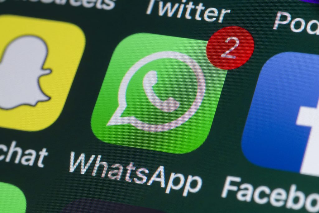 Ist eine Kündigung per Whatsapp gültig?