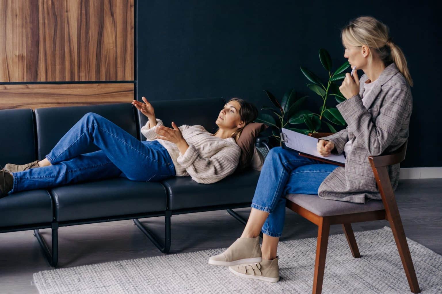 Wer eine Psychotherapie braucht, ist krank, schwach oder sogar gestört – dieses Vorurteil hält sich in unserer Gesellschaft hartnäckig