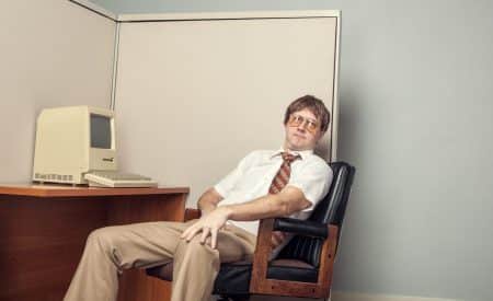 Umgang mit Low Performern – Halten, fördern, feuern? Bei Low Performern handelt es sich um Mitarbeiter, welche nicht mehr die Leistung bringen, die sie erbringen sollten