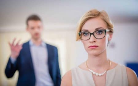 Woran erkennst du, dass du Opfer von Mikromanipulation geworden bist?