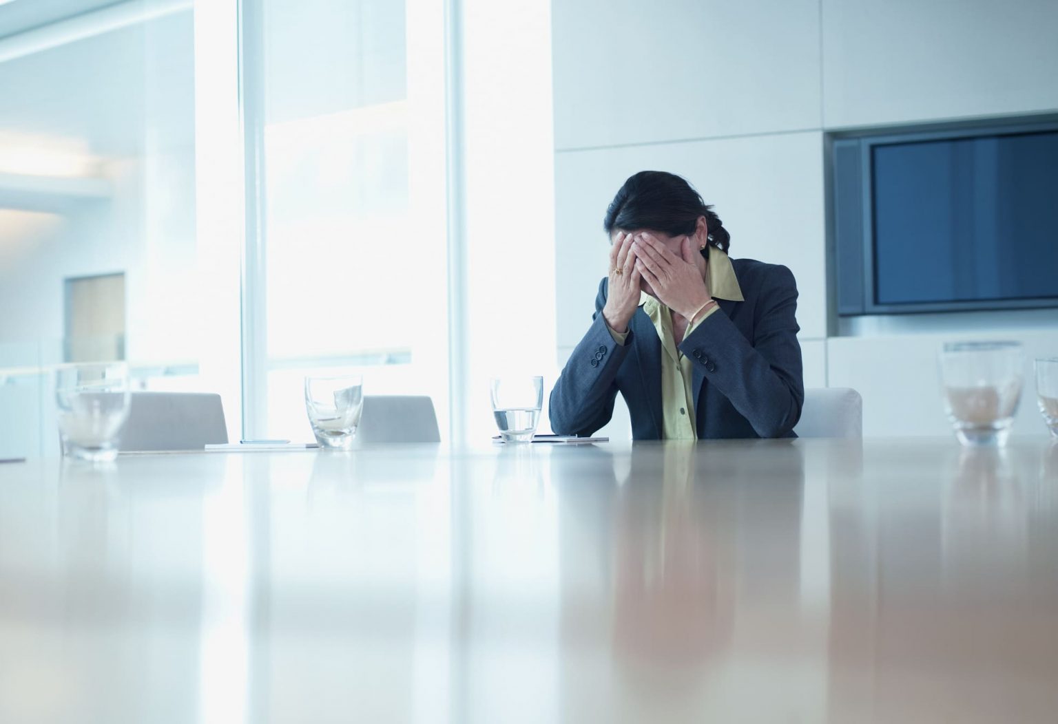 Rund 23 Stunden die Woche verbringen Manager demnach nur in Meetings