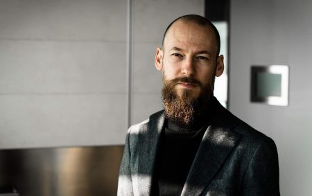 Mythos furchtloser Boss: Auch Führungskräfte haben Ängste Menschen in Führungsrollen sprechen selten darüber, doch für viele gehören Versagensängste zum unausgesprochenen Teil des Jobs.