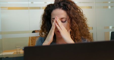 Stress-Hochburg Deutschland: Unsere Führungskräfte machen uns mürbe 42 Prozent der deutschen Erwerbstätigen sind gestresst in ihrem Job