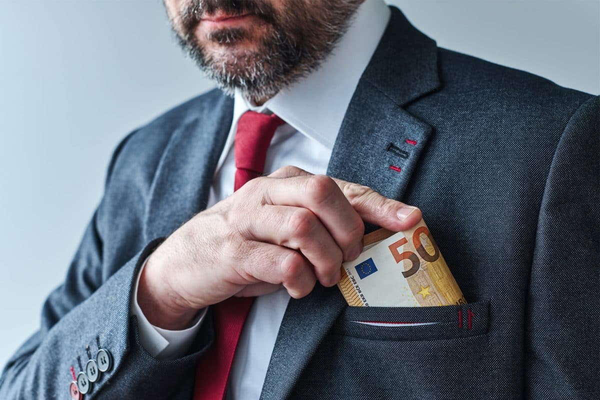 PolitikerGehälter Was Minister und Kanzler verdienen