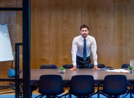 Chefqualitäten: Was Führungskräfte von Vorgesetzten unterscheidet Zum Vorgesetzten wird man ernannt. Zur Führungskraft muss man sich erst entwickeln