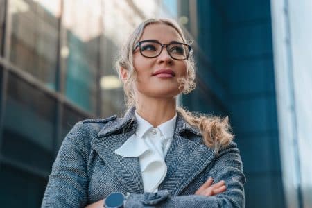 Micro Retirements: Eine Generation zieht die Notbremse „Erst die Arbeit, dann das Leben“ - eine Rechnung, die für viele Menschen längst nicht mehr aufgeht.