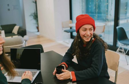 Von wegen ambitionslos: Generation Z will doch „Karriere machen“ Generation Z hat ambitionierte Karriereziele - nur eben smarter gedacht.