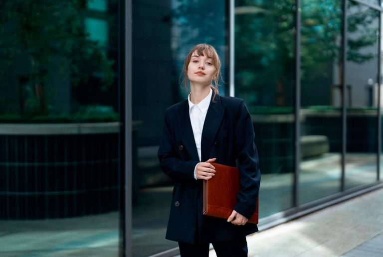 Wer gute Leute will, muss aufhören, ein mittelmäßiger Arbeitgeber zu sein Ihr sucht gute Mitarbeiter? Die suchen auch. Einen Arbeitgeber, der es wert ist. Seid ihr das?