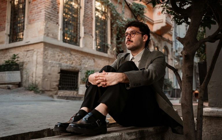 Hast du den richtigen Job? Die Antwort steckt in einer einzigen Frage Würdest du deinen Job auch machen, wenn du ihn nicht mehr machen müsstest?