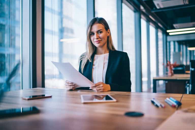 Karrierekick 2026: Das sind Deutschlands Top-Arbeitgeber für deine Entwicklung Berufliche Entwicklung und Karriere hängen maßgeblich vom richtigen Arbeitgeber ab.