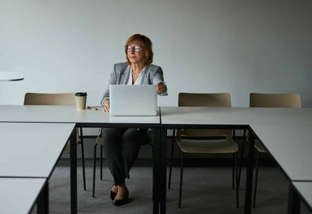 Nur 11 Prozent der Deutschen brennen für ihren Job Auch in den Führungsetagen schwindet die Bindung — Manager sind kaum engagierter als ihre Teams.